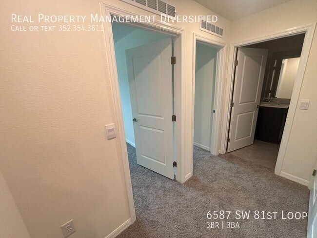 Building Photo - 6587 SW 81st Lp