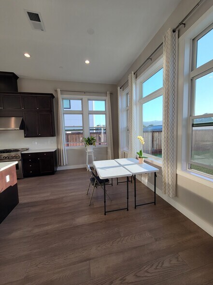 Building Photo - 2163 Shadow Creek Ct