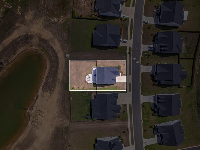 Building Photo - 3836 Ardmore Ln