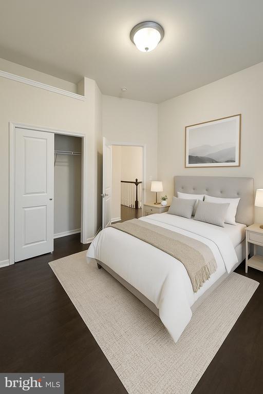 Building Photo - 43220 Thoroughfare Gap Terrace