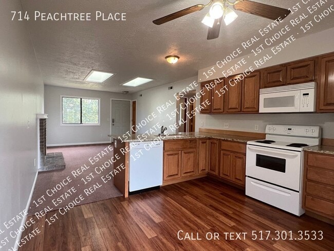 Building Photo - 714 Peachtree Pl
