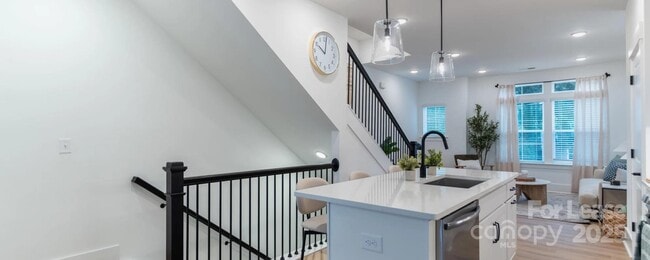 Building Photo - 2132 Caldera St