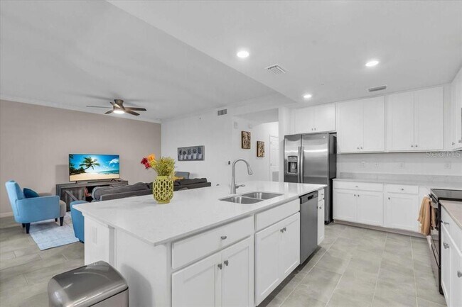 Building Photo - 18028 Gawthrop Dr