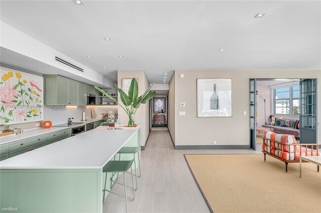 Building Photo - 2 br, 2 bath Condo - 20 Island Ave Apt 718