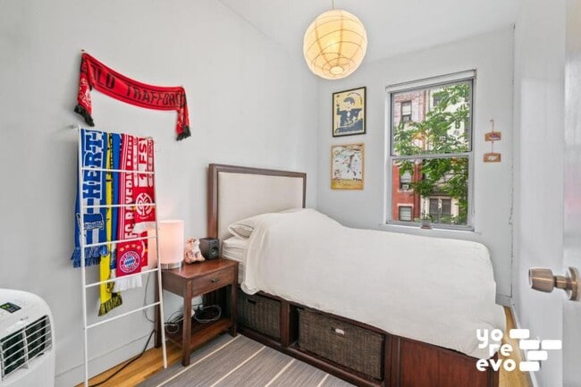 Building Photo - 1 bedroom in NEW YORK NY 10011