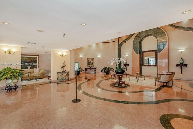 Building Photo - 5757 Collins Ave