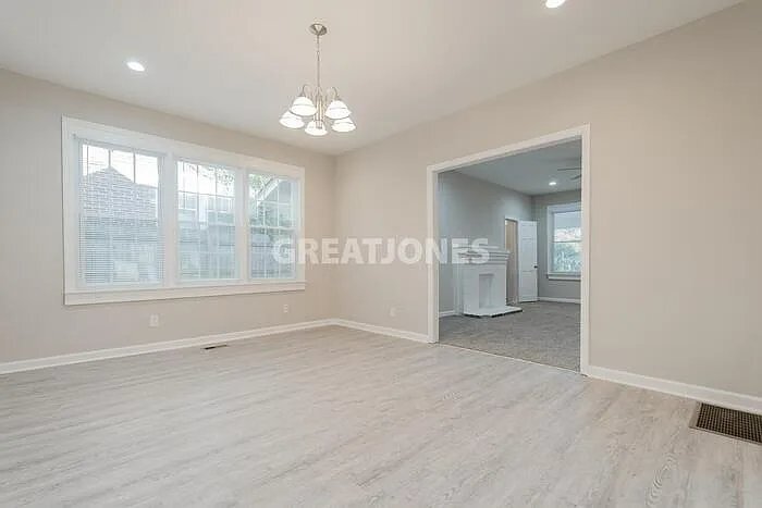 Building Photo - 1005 Pope St