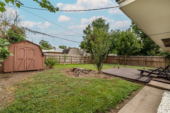 Building Photo - 4606 Nina Lee Ln