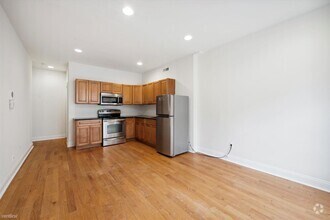 Building Photo - 3 br, 1 bath Triplex - 1811 N 18TH ST Unit A