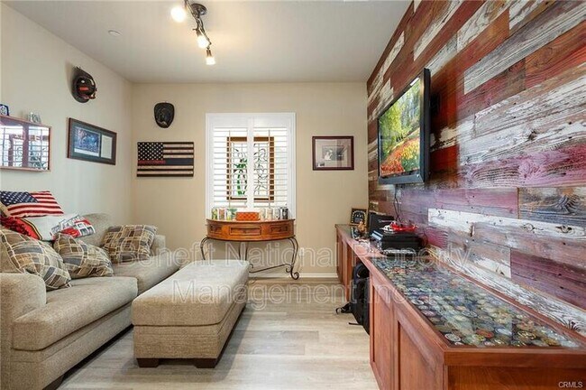 Building Photo - 24848 Coldwater Canyon Trail