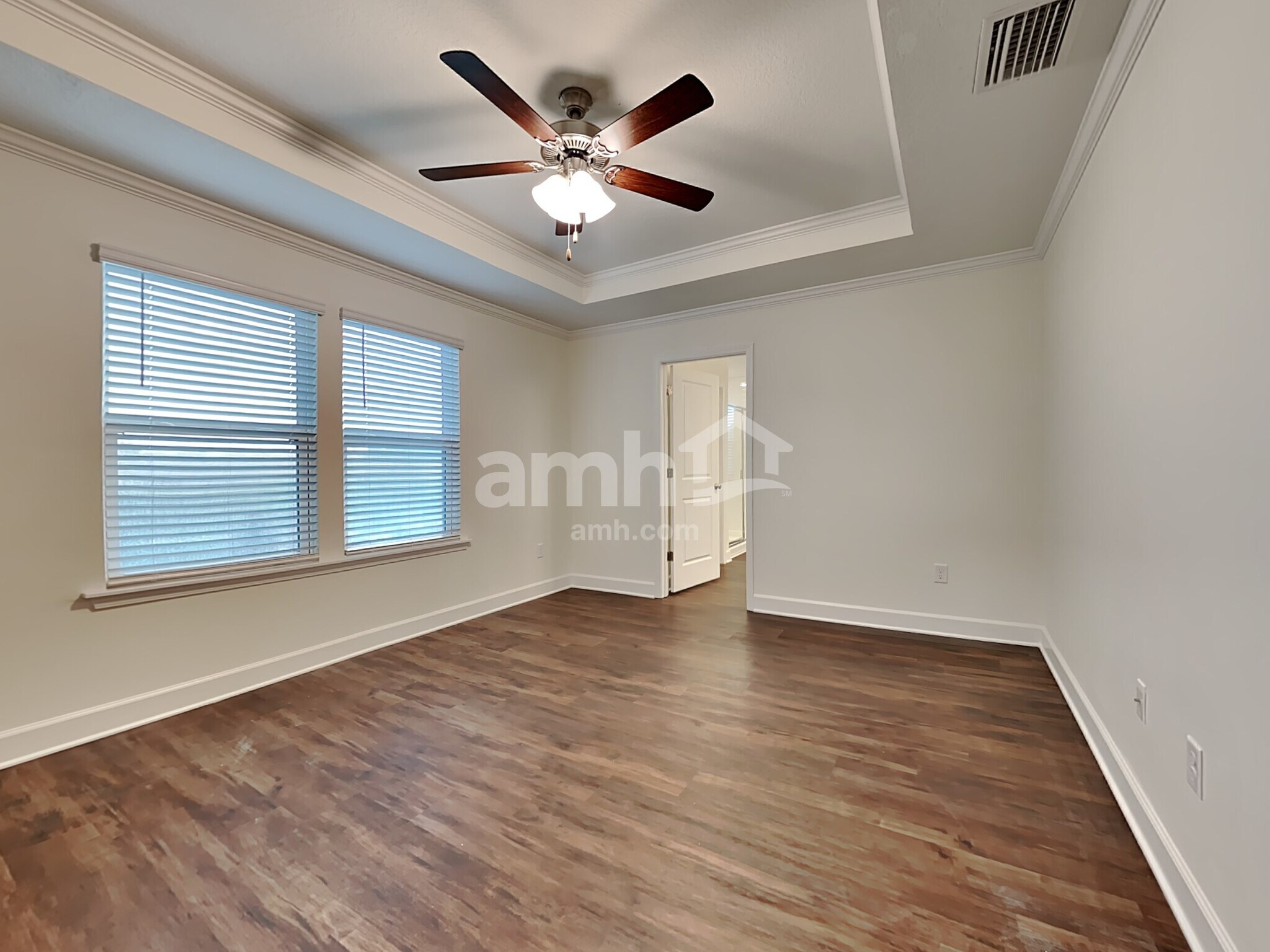 Building Photo - 1003 Tan Tara Trl