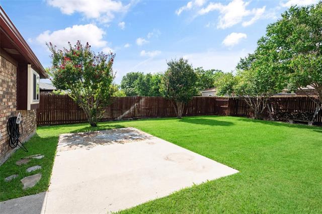 Building Photo - 1533 Springaire Ln