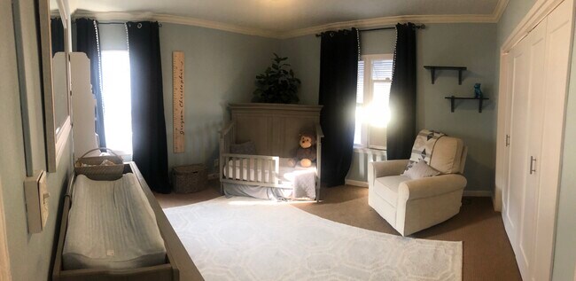 Building Photo - 1603 Stearns Dr