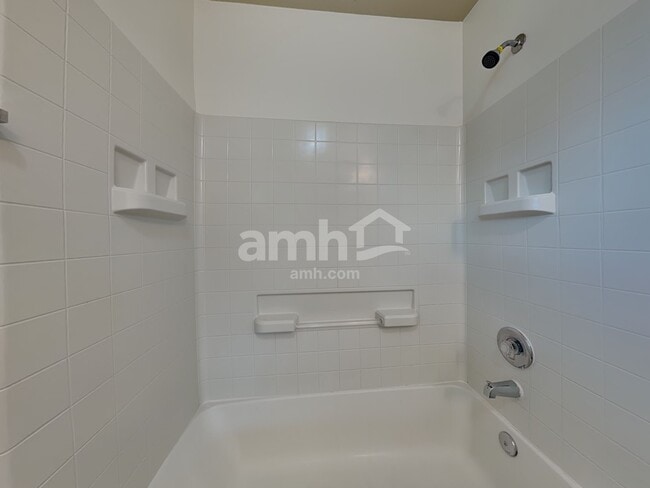 Building Photo - 6034 Brenwood Trails Ln