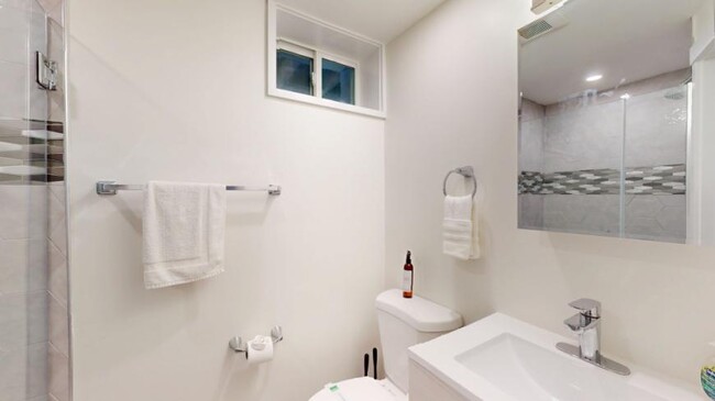 Building Photo - 1 bedroom in Cambridge MA 02140
