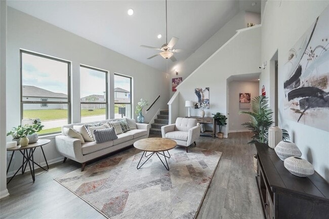Building Photo - 25575 Blossom Ct