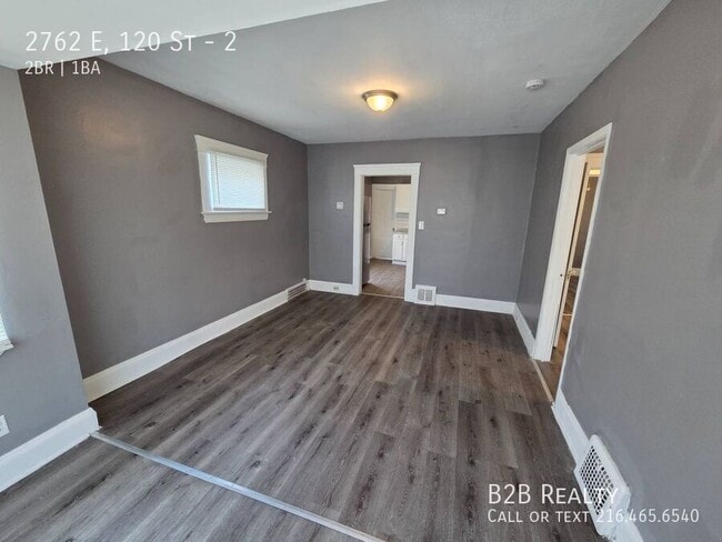 Building Photo - 2762 E 120th St