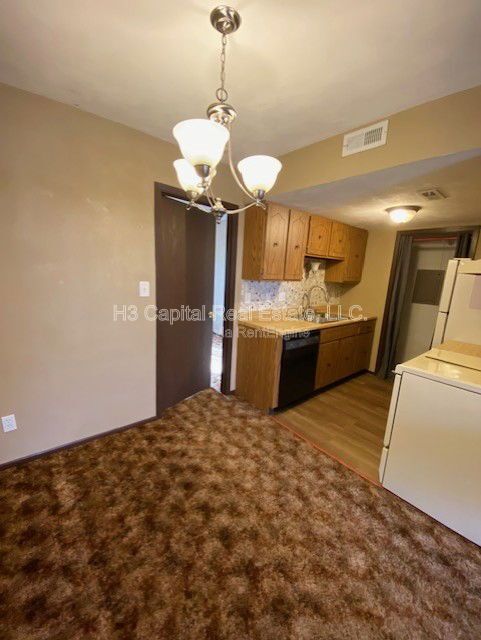 Building Photo - 2407 Frank Scott Pkwy W