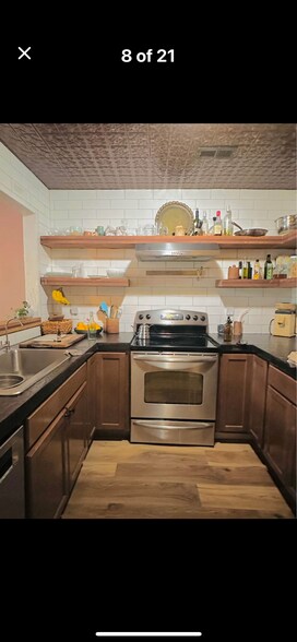 Building Photo - 217 Saint Luke Ct