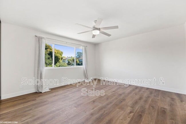 Building Photo - 315 Cerro St