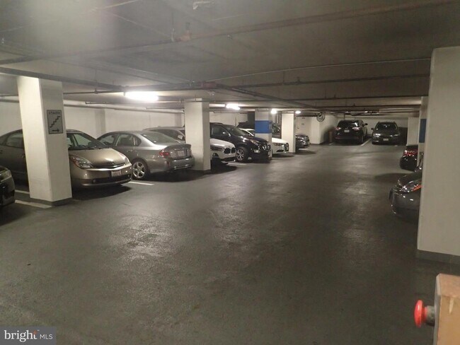 Building Photo - 601 Pennsylvania Ave NW