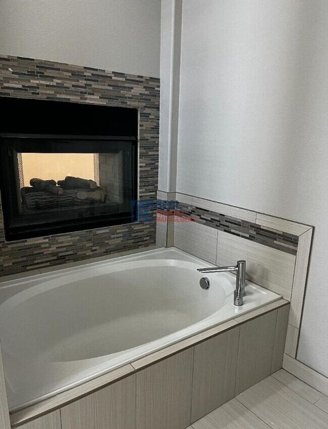 Building Photo - 4103 Frederick Cir