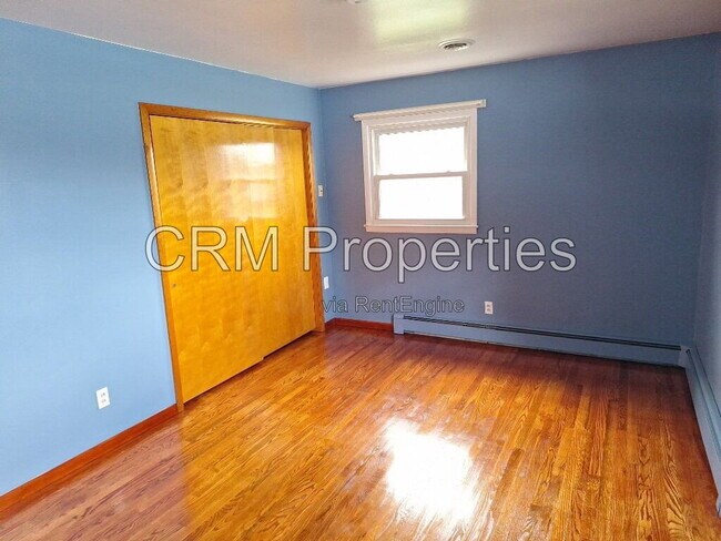 Building Photo - 3505 Melody Ln W