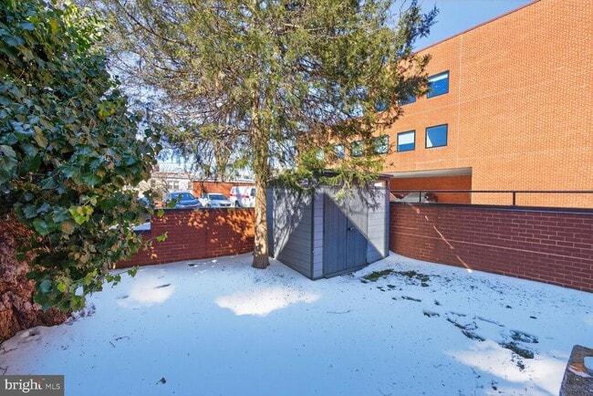 Building Photo - 124 Baggett Pl