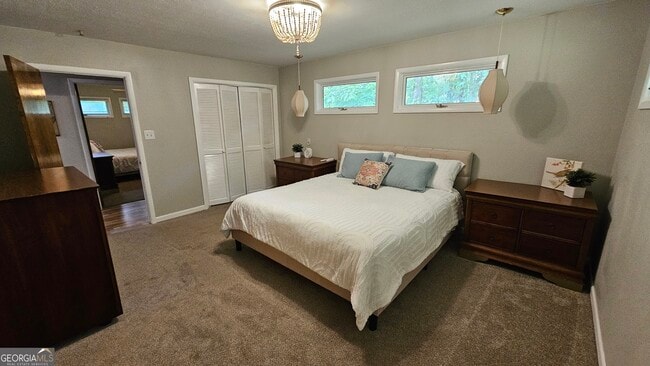 Building Photo - 810 Joy Dr
