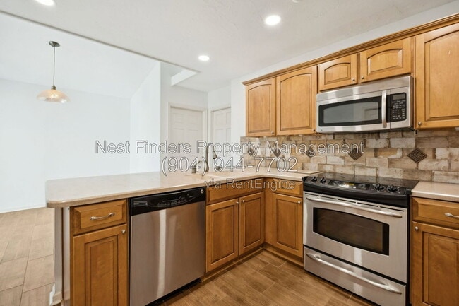 Building Photo - 4063 Mizner Ct