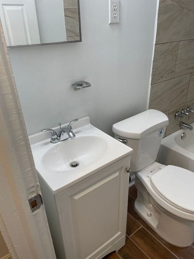 Building Photo - REDUCED DEPOSIT!