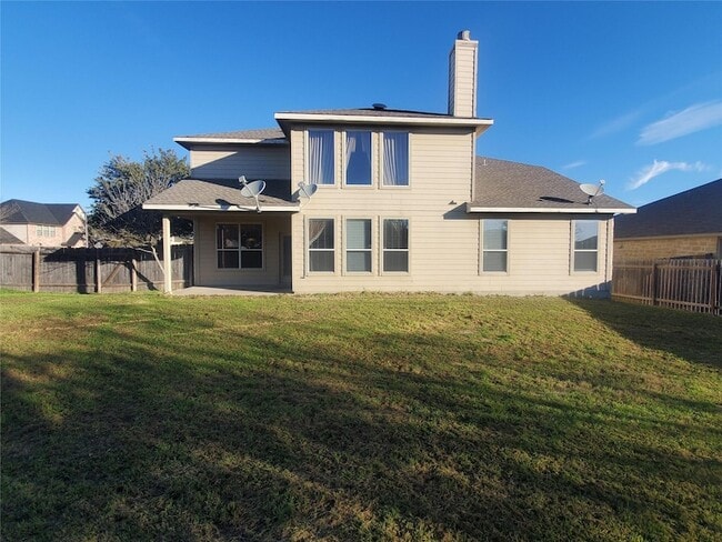 Building Photo - 501 Dinge Bay Dr