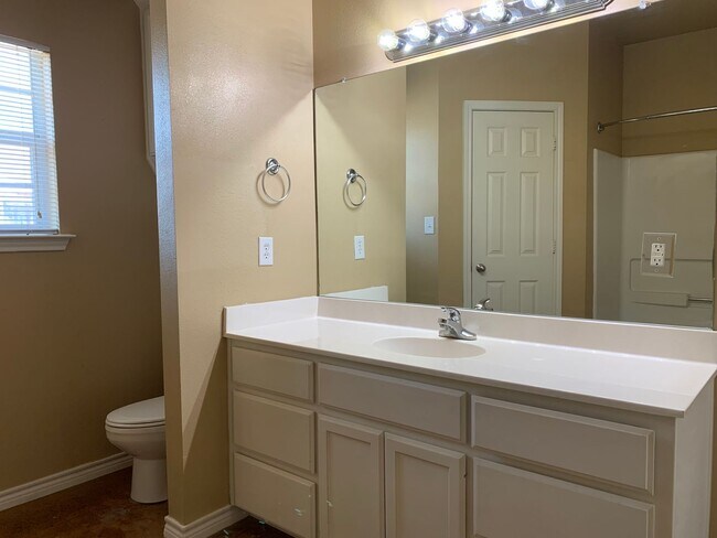 Building Photo - 3033 Palomino Trail