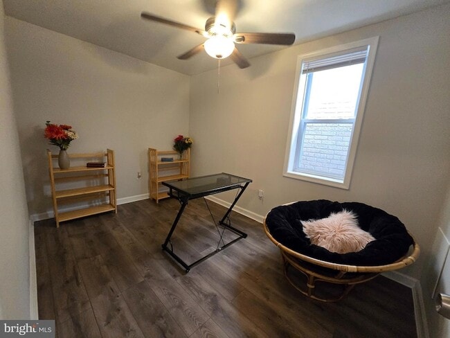 Building Photo - 457 N Edgewood St