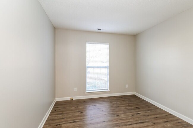 Building Photo - 13113 Peacock Ln