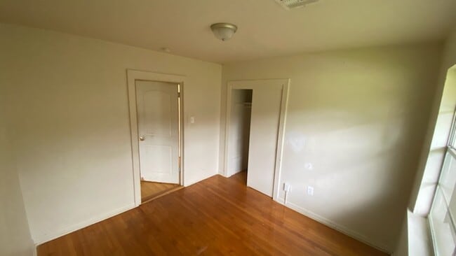 Building Photo - 3153 Joyce Dr