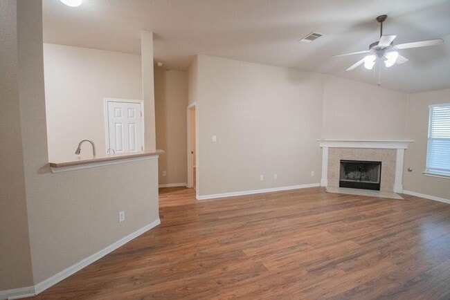 Building Photo - 312 Pheasant Ridge Dr