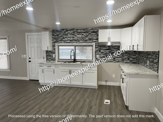 Building Photo - Nice Home For Rent