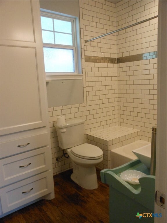 Building Photo - 355 Hampe St