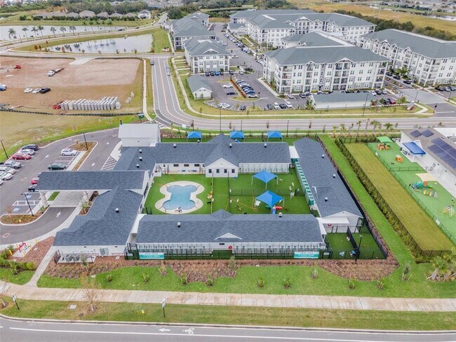 Building Photo - 5547 Del Coronado Dr