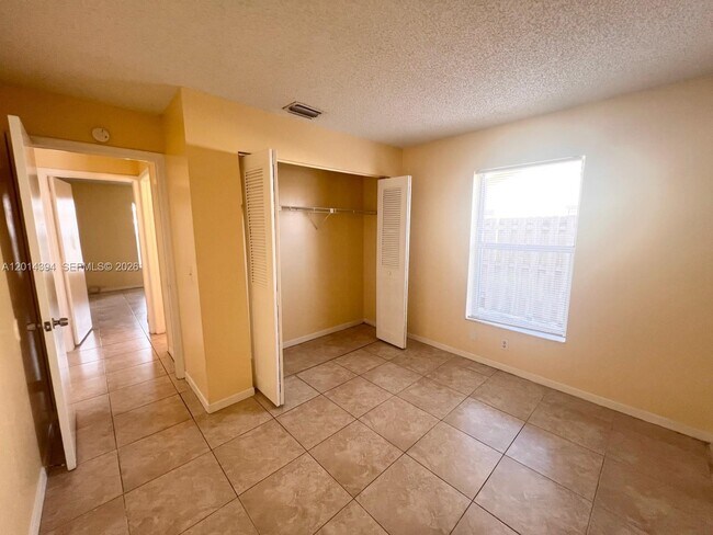 Building Photo - 3737 Mil-Lake Cir