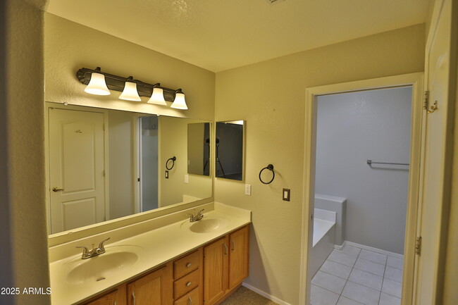 Building Photo - 23841 N 59th Dr