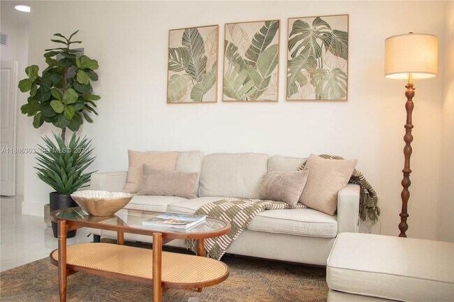 Building Photo - 1455 W 29th St