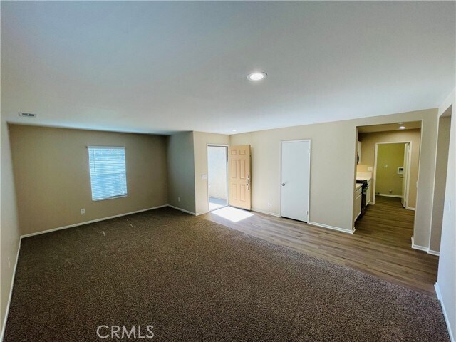 Building Photo - 147 Ropango Way