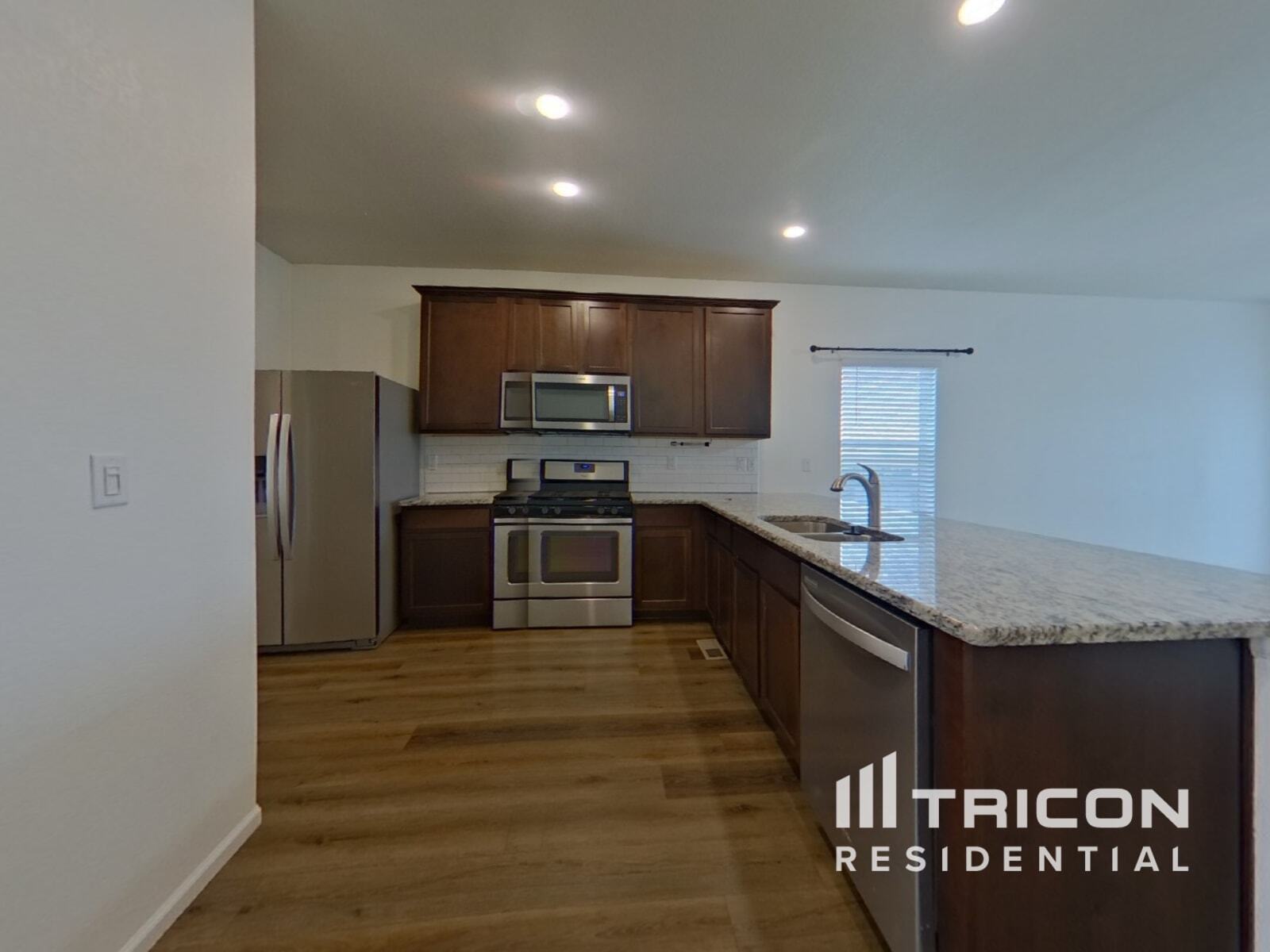Building Photo - 7115 Shavano Cir