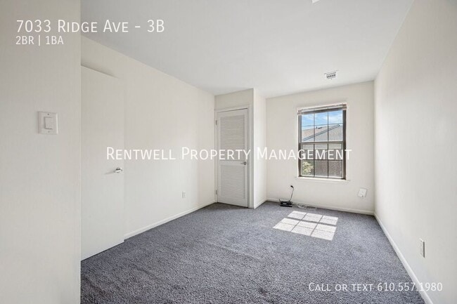 Building Photo - 7033 Ridge Ave