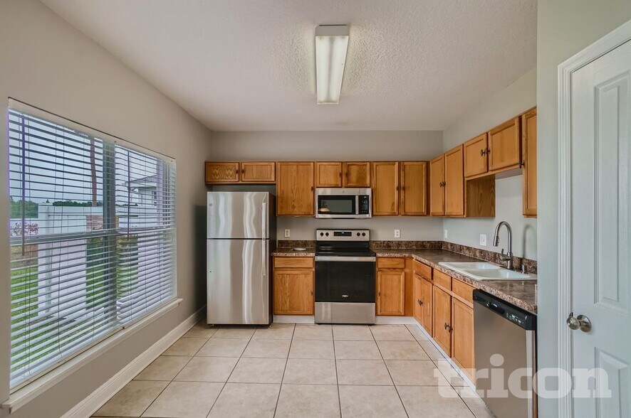 Building Photo - 1013 Bj Brandy Cove