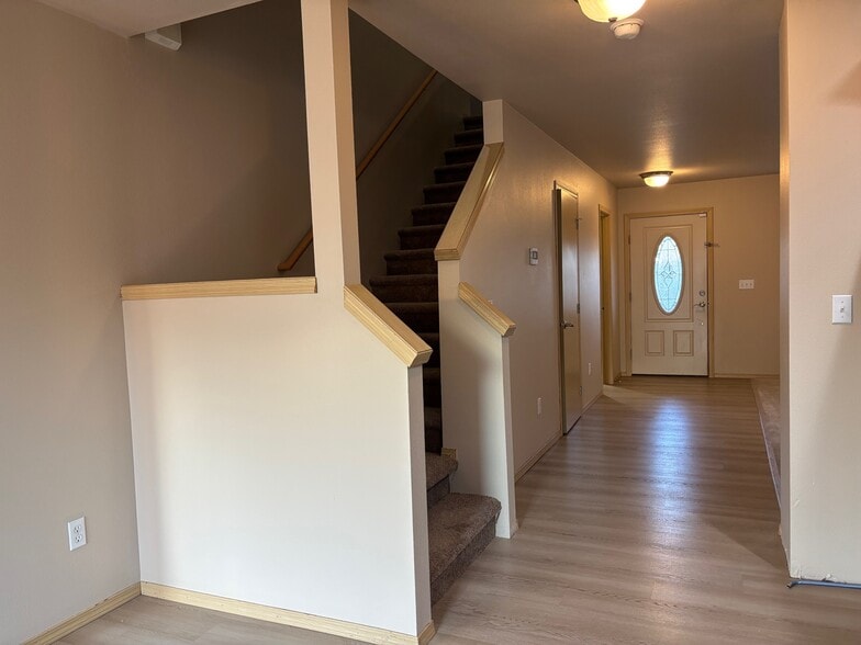 Building Photo - 9903 197th Ave E