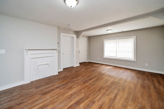 Building Photo - 1812 26th Ave