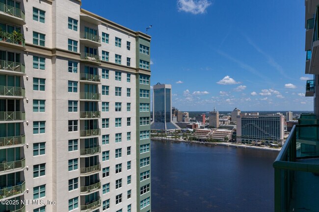 Building Photo - 1431 Riverplace Blvd